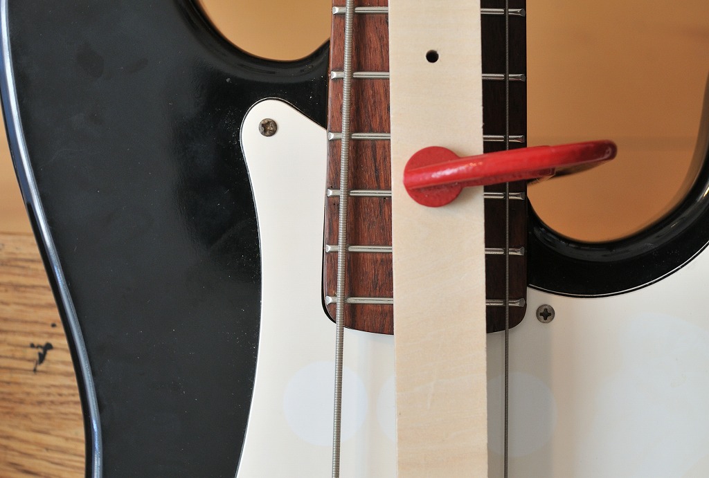 ベースギターのネックの穴埋め・穴あけに自分で挑戦｜ポイント解説 │